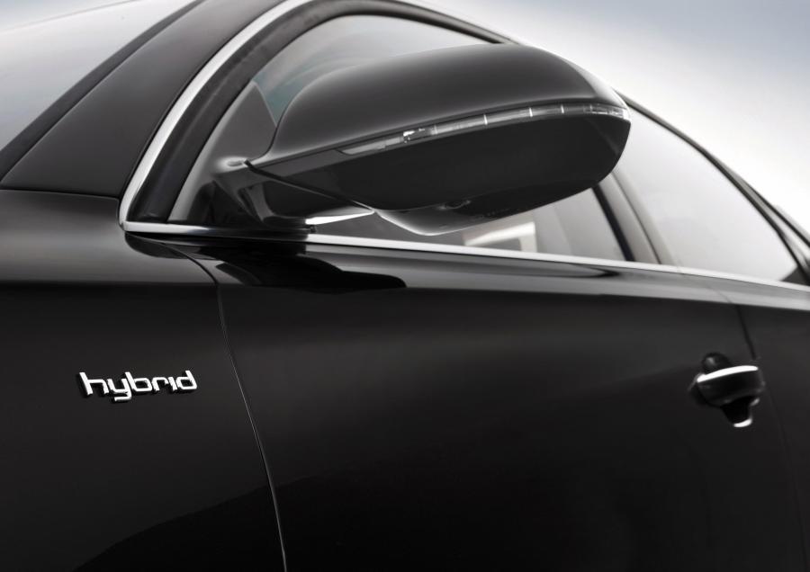 Детали экстерьера Audi A8 L Hybrid (D4) 2012 года  (WW) (фото 28 из 42)